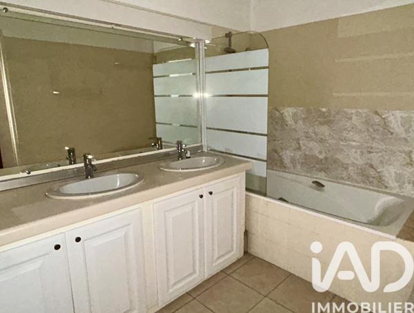 Appartement à vendre 4 pièces 96 m² Marseille 8