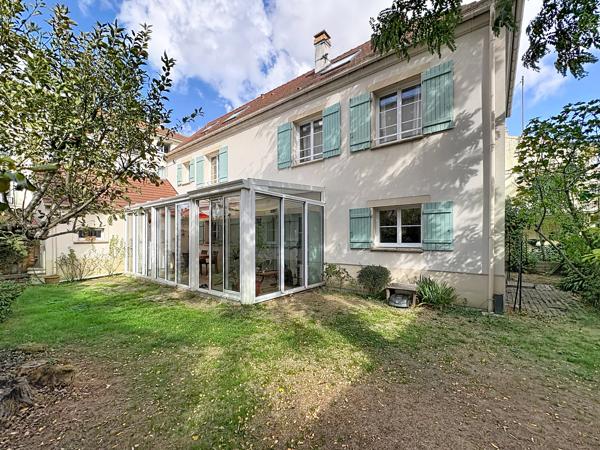 MAISON 8 pièces Bois-COLOMBES
