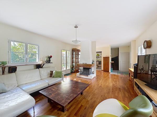 MAISON 8 pièces Bois-COLOMBES