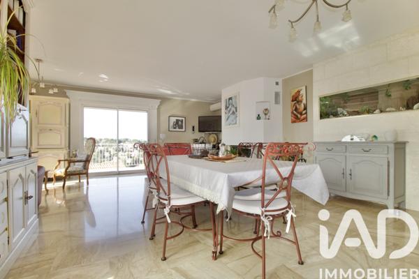 Maison à vendre 9 pièces 220 m² Carnoux-en-Provence