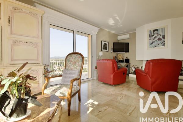 Maison à vendre 9 pièces 220 m² Carnoux-en-Provence