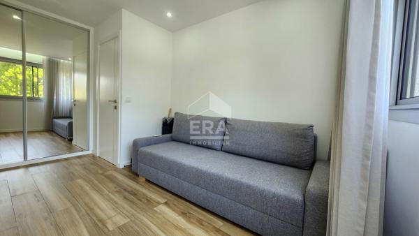 EXCLUSIVITÉ - Appartement 3 pièce(s) 70 m2 - RÉNOVÉ - MEUBLÉ - PARKING INCLUS