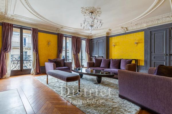 # Appartement – 126m² – Paris 8ème