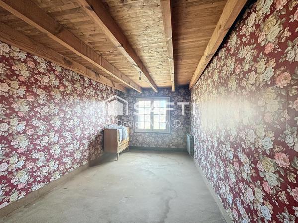 Ensemble immobilier composé de deux maisons avec de nombreuses dépendances