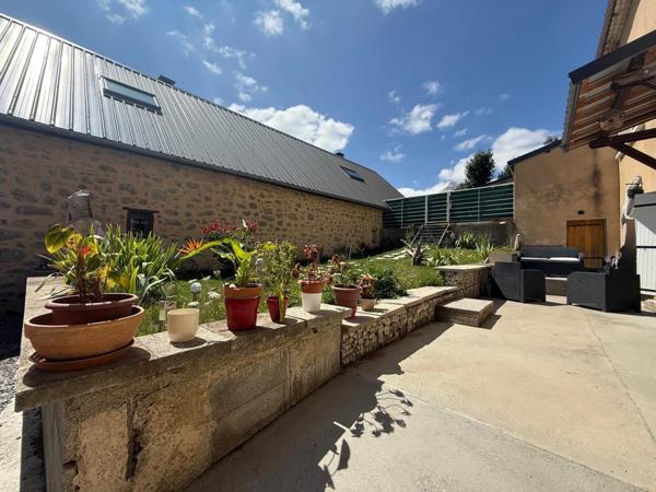 Appartement à vendre 2 pièces AGNIERES EN DEVOLUY (05) cave, terrasse et parking