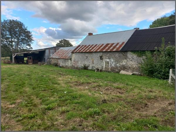 Dépendance en pierre sur environ 3,5 hectares