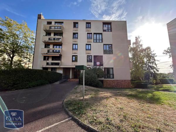 Appartement à louer 4 pièces 80.74m² Rambouillet (78120)