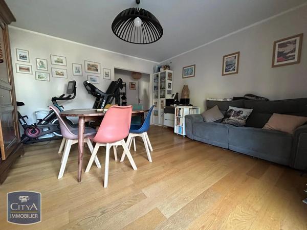 Appartement à louer 4 pièces 80.74m² Rambouillet (78120)