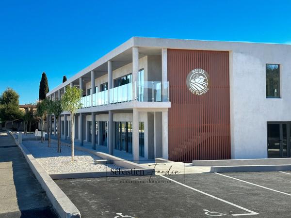 Bureau à louer LA SEYNE SUR MER (83) – 30 M² – FORTE VISIBILITÉ – BUREAUX NEUFS – PMR – STATIONNEMENTS