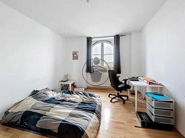 Vente Appartement 6 pièces 102 m2 à Saint-Quentin