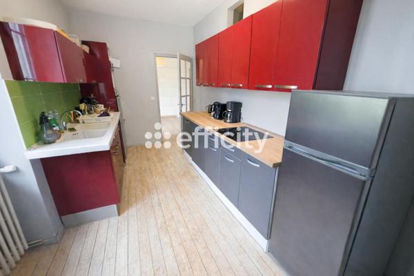 Maison
         8 pièces
        - 208 m² 239 000 € *
