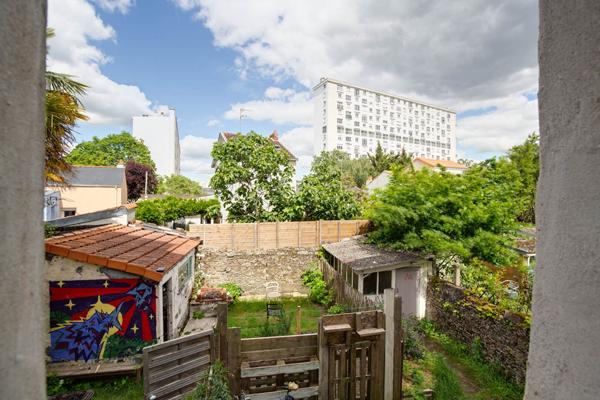 A VENDRE NANTES SAINT DONATIEN APPARTEMENT TYPE 2 AVEC CACHET