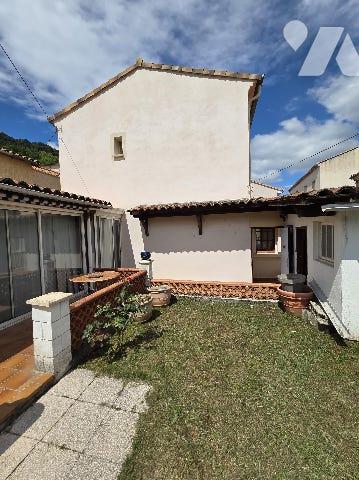 Maison de ville 121m² + un studio attenant