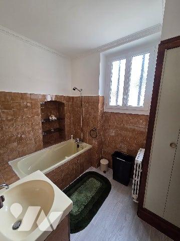 Maison de ville 121m² + un studio attenant