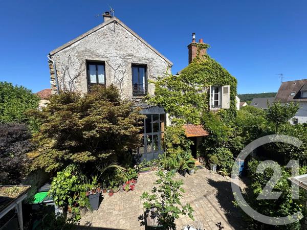 Maison à vendre  9 pièces - 210 m 2   MARCOUSSIS  - 91