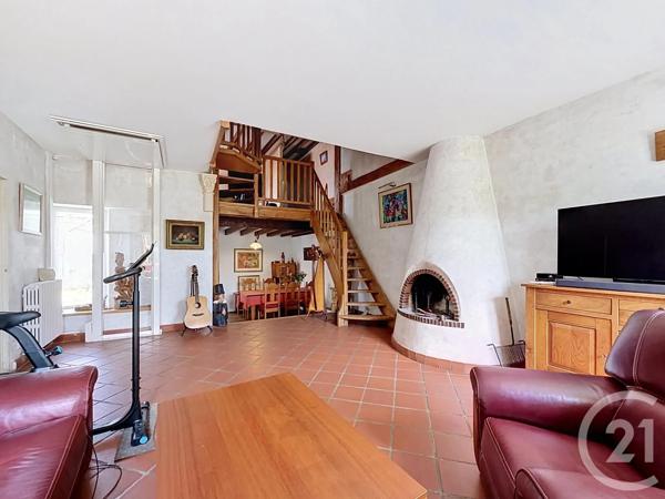 Maison à vendre  9 pièces - 210 m 2   MARCOUSSIS  - 91