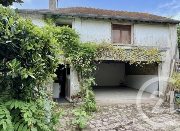 Maison à vendre  9 pièces - 210 m 2   MARCOUSSIS  - 91