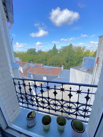 Proche Gare, Lumineux et calme avec vue dégagée