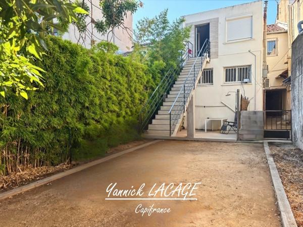 IMMEUBLE DE RAPPORT À VENDRE – MARSEILLE 10ᵉ – BAR + 2 LOGEMENTS + COUR PRIVATIVE