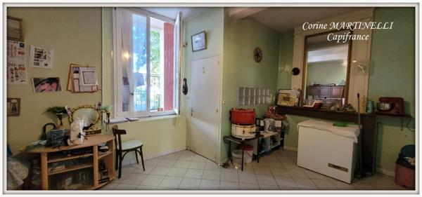 Maison de village en pierre, 178 m² sur 2 niveaux, jardin séparé