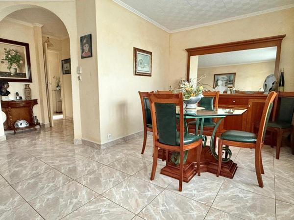 Beau 4 pièces de 75m² au dernier étage