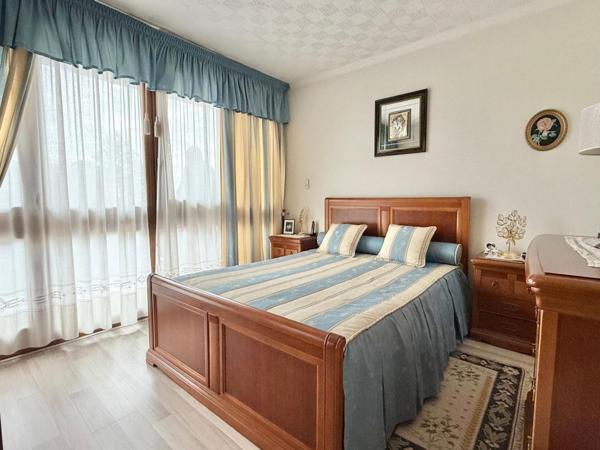 Beau 4 pièces de 75m² au dernier étage