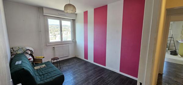 Appartement 4 pièce(s) 2 chambre(s) 81 m²