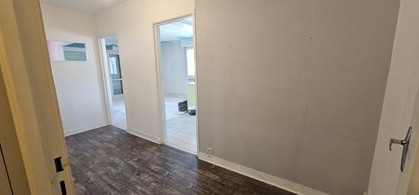 Appartement 4 pièce(s) 2 chambre(s) 81 m²