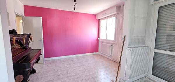 Appartement 4 pièce(s) 2 chambre(s) 81 m²