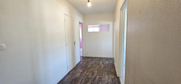 Appartement 4 pièce(s) 2 chambre(s) 81 m²