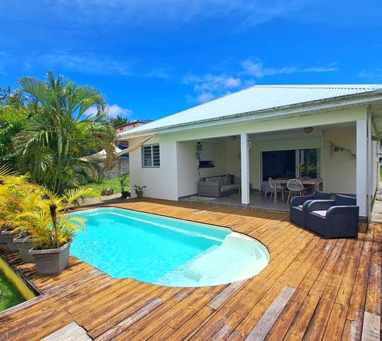 Baie-Mahault T4 87 m² sur 578 m² dans petit lotissement calme