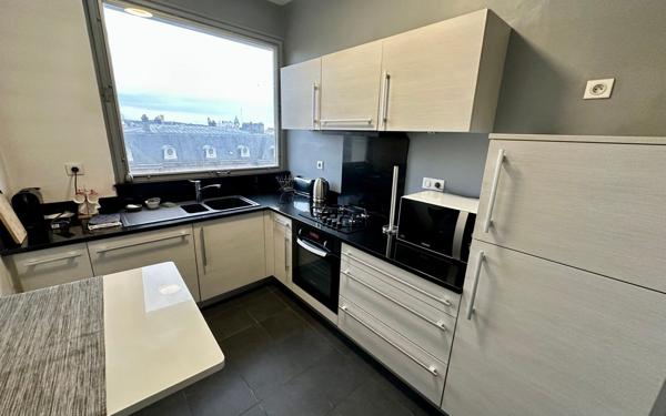 Appartement à louer    3 pièces • 80 m2 Limoges