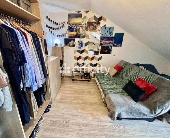 Immeuble 6 pièces - 136 m² Exclusivité efficity