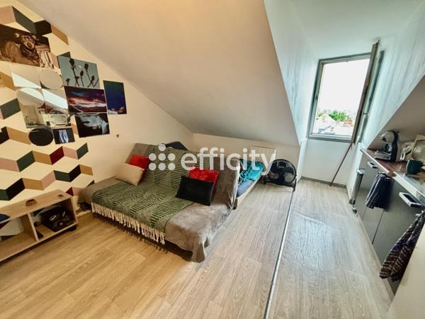 Immeuble 6 pièces - 136 m² Exclusivité efficity