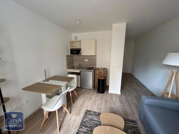 Appartement à louer 1 pièce 23.35m² Joué-lès-Tours (37300)