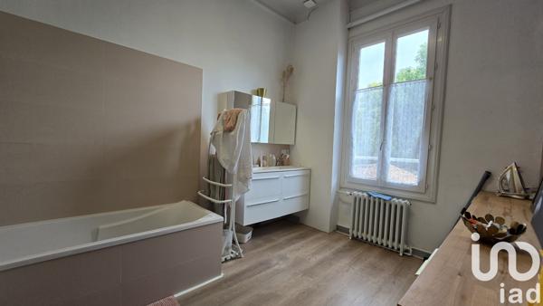 Maison à vendre 8 pièces 184 m² Niort