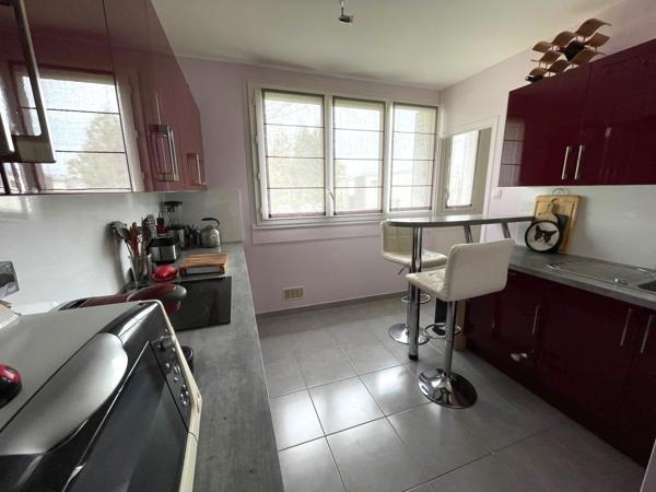 Vente
                Appartement67 m² - 3 Pièces -
                    CAEN (14000)