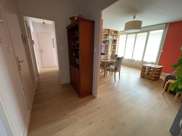 Vente
                Appartement67 m² - 3 Pièces -
                    CAEN (14000)