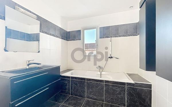 Maison à vendre    5 pièces • 145 m2 Taradeau