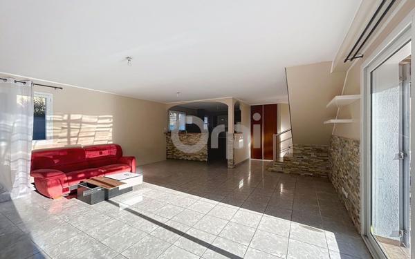 Maison à vendre    5 pièces • 145 m2 Taradeau