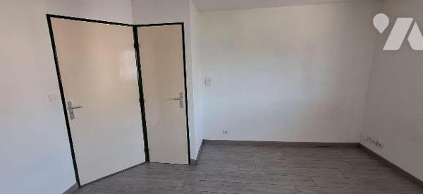 Quartier Patton, au calme, dans petite copropriété, Appartement T1 de 18,26 m² avec vue dégagée...