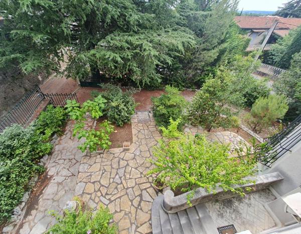 Maison de Maître 300 m² -7 Chambres - Jardin 1500 m² - Centre-ville à pied