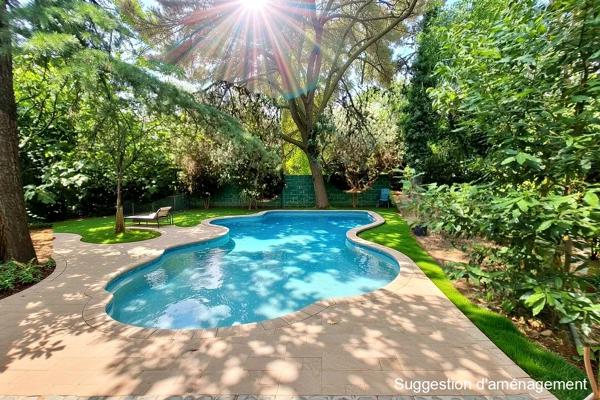 Maison de Maître 300 m² -7 Chambres - Jardin 1500 m² - Centre-ville à pied