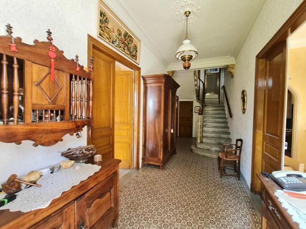 Maison de Maître 300 m² -7 Chambres - Jardin 1500 m² - Centre-ville à pied