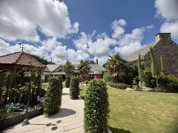 Lanarvily (29260) Sylvie TROMELIN