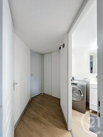 Appartement F5 à vendre  5 pièces - 73,65 m 2   BELFORT  - 90
