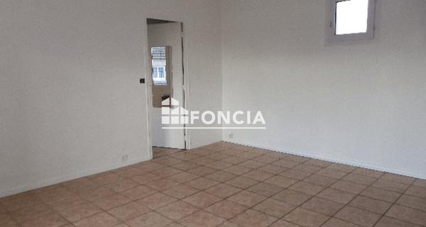 Location Appartement 2 pièces 45 m² - Villeparisis 77270