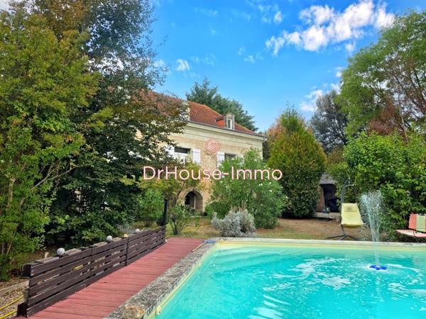 Maison à vendre 10 pièces de 260 m²