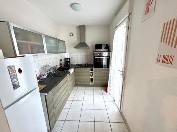 T3 meublé avec balcon terrasse