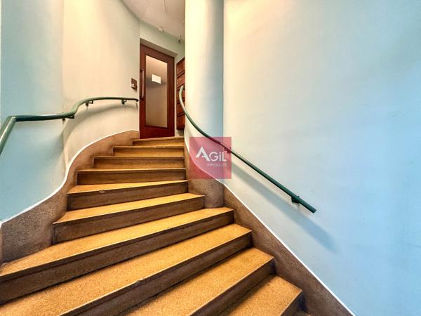 GRENOBLE : T3 de 54.09m²
